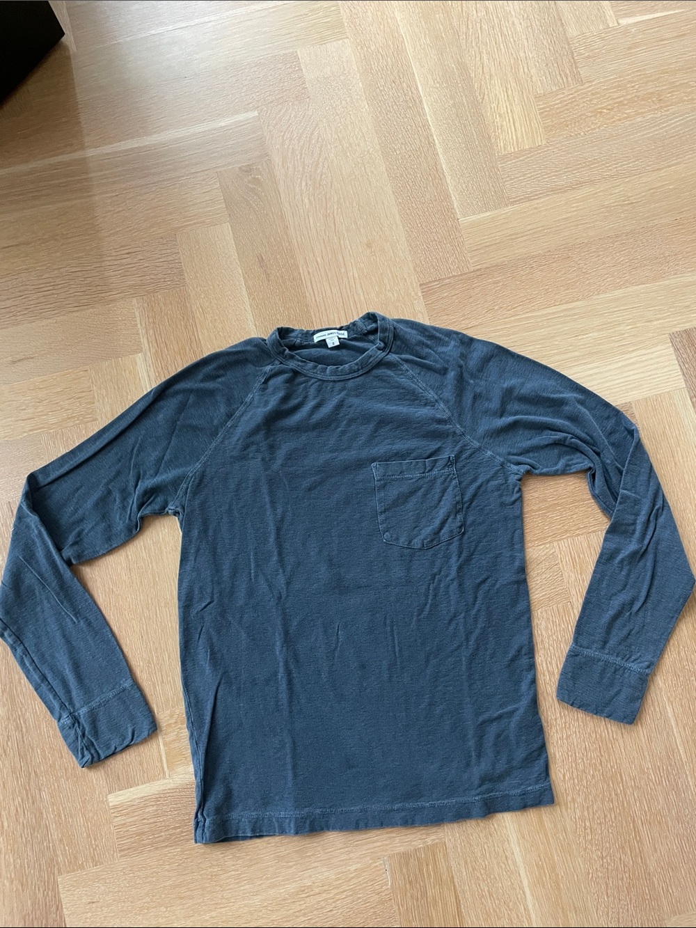 James Perse long sleeve tee size 0 XS please read description